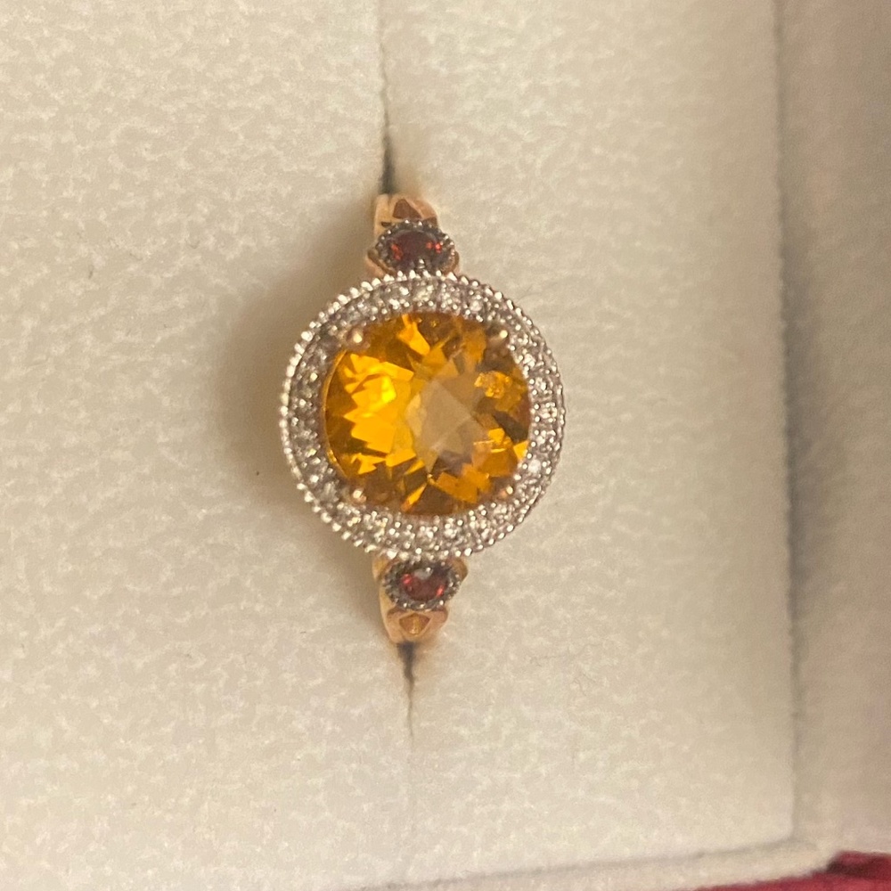 Baxter Jewelers Topaz Women's Ring Size 8 with 14k Gold Band